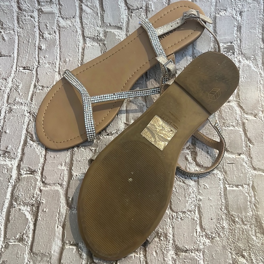 Spring ladies size 10 sandals - Picture 4 of 5